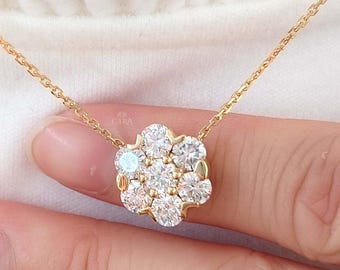 Collar delicado con colgante de flor de halo de diamantes cultivados en laboratorio en oro amarillo de 14 quilates, regalo de aniversario