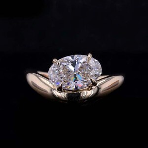 2.50 Carat Oval Lab Diamond Engagement Ring - 14K Yellow Gold, IGI Certified