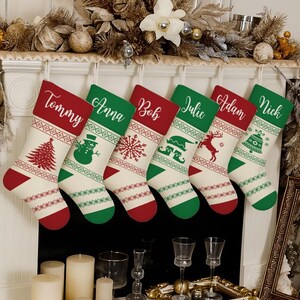 Custom Name Vintage 2025 Christmas Stocking – Personalized Family Knit Stocking, Holiday Mantel Decor, Unique Christmas Gift Idea