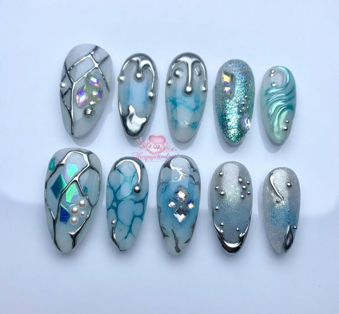 Icy Blue Silver Chrome Press on Nails | Marble Pearl Glitter Design ...