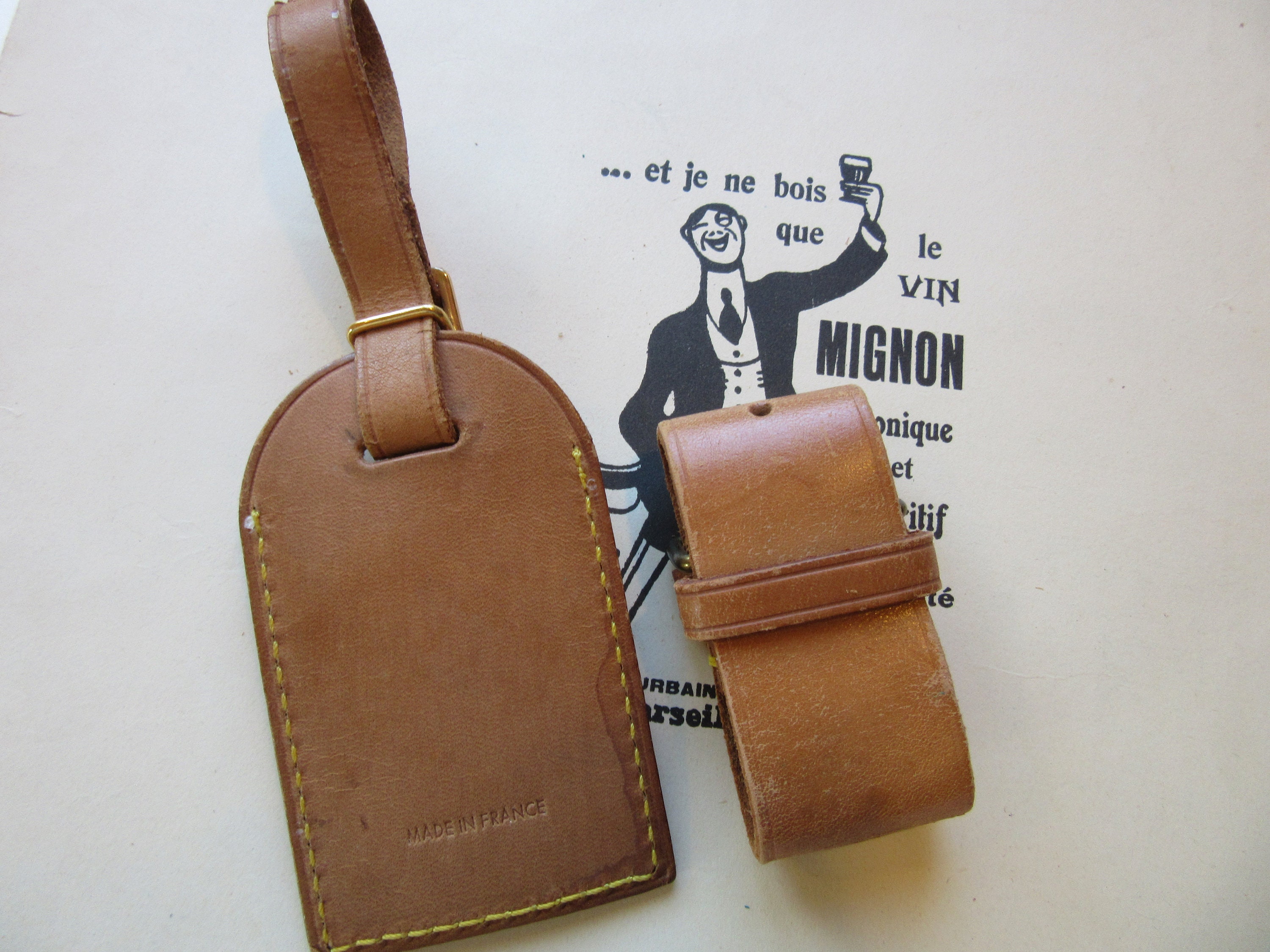 LV (choice Une) Louis Vuitton Luggage Tag Vintage Leather Made in France -  Vintage - Once Loved - Some Vintage Wear From Use - Lovely Louis!