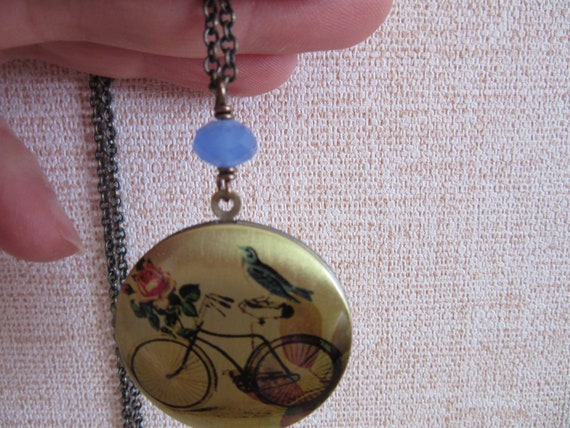 Beautiful French Imported Locket Necklace/French … - image 4