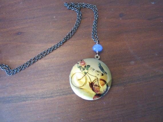 Beautiful French Imported Locket Necklace/French … - image 8