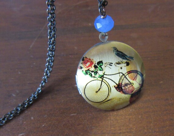 Beautiful French Imported Locket Necklace/French … - image 7