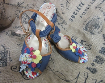 Vintage Canvas Summer Wedge Heel Strap Sandal Shoes with Fabric Flowers 39 1/2 Made in London/ Poetic Licence Brand /Denim Blue /Gold Trim