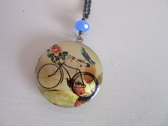 Beautiful French Imported Locket Necklace/French … - image 1