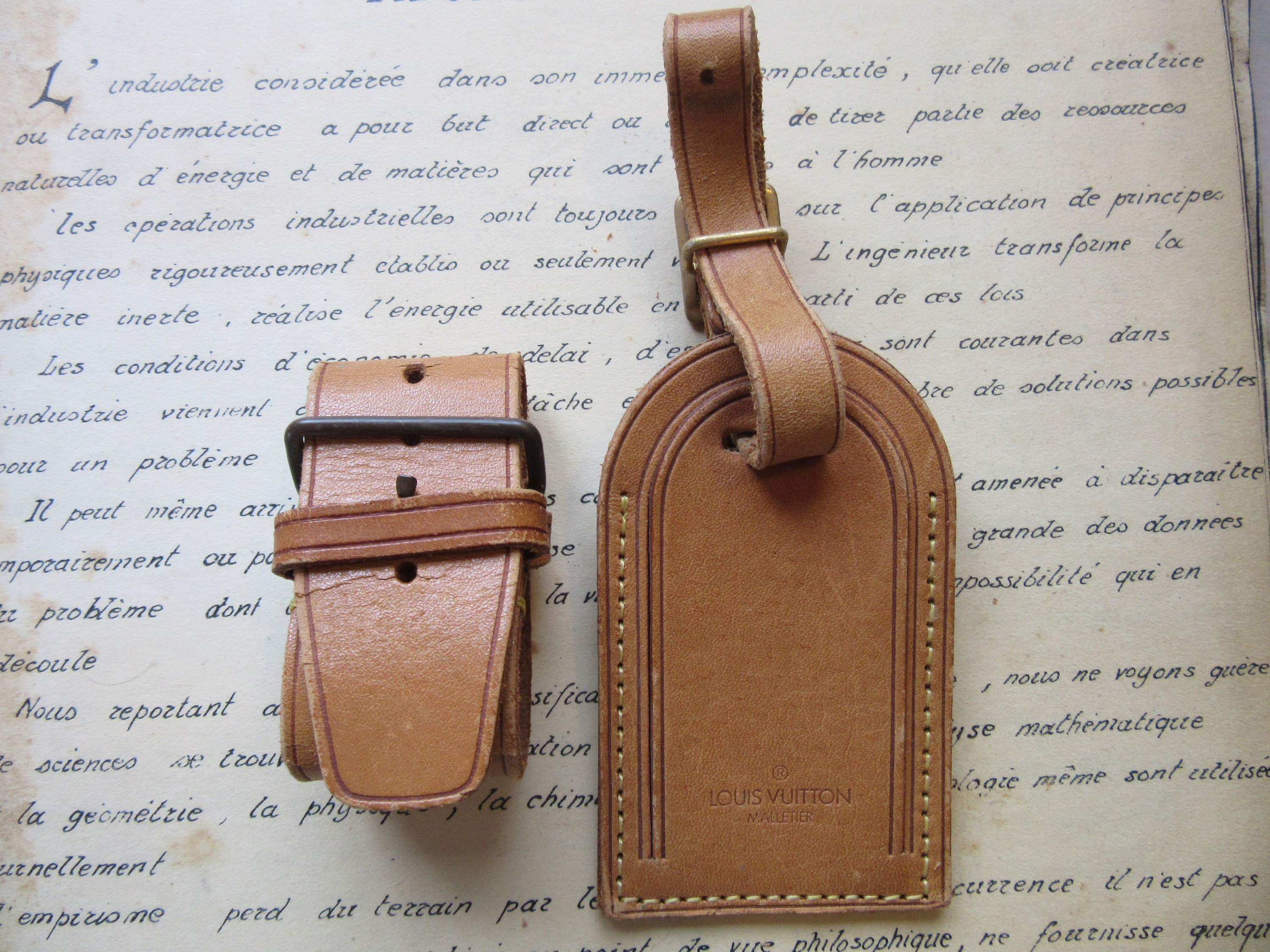 Rare Louis Vuitton Luggage malletier Tag Vintage 