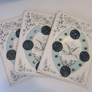 vintage Français Boutons en laiton – c. années 1930 / 1 FRANÇAIS Boutons de tige en métal sur carte originale avec perles / œuvre d’art magnifique / utilisation pour l’artisanat