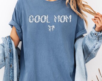 Comfort Colors® Cool Moms Club Shirt, Cool Mom T-shirt, Funny Mom Outfit, Best Mom Ever Tee, Mama Birthday Clothing Gift, Mothers Day Gifts