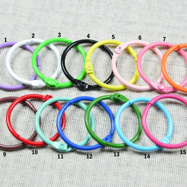 10 pezzi di colori assortiti Chiusura ad anello aperto rotondo, chiusura ad anello portachiavi con connettore ad anello circolare in metallo pesante smaltato