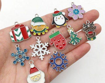 Collection 20 Gold metal Jewelry charms, Christmas Theme Enamel charms assorted charms
