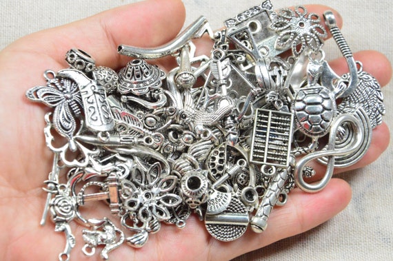 50 PCS/100 PCS Bulk Assorted antique silver metal charms, Jewelry alloy  charm pendant collections DIY supply