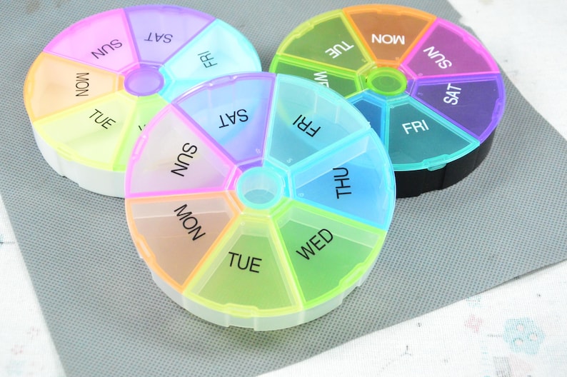 7 Days Weekly Box, Rainbow Round Pill Box, Pill Medicine Vitamin ...