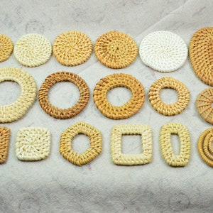 4 pcs Handwoven rattan earring supply, Natural rattan straw pieces, rattan earring charms pendants