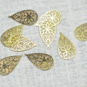 10 pcs/30 pcs Filigree gold brass teardrops, filigree gold flower teardrop charms 15x27mm