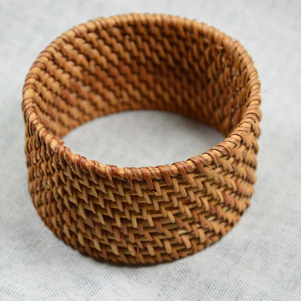 Handwoven Rattan bangle bracelets, 1.7'' Wide Natural rattan bangles, 2.7'' large rattan circles