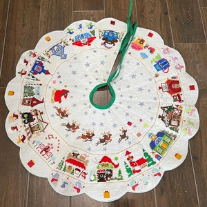 Tree Skirt - made to order. Embroidery and construction take about 21 days. Last day to order I. Time for Christmas is 1 November.