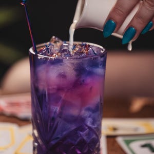 The Antipodean Blue Butterfly Tea | Butterfly Pea Flower Herbal Tisane | Loose Leaf Caffeine-Free | Colour-Changing Blue Tea