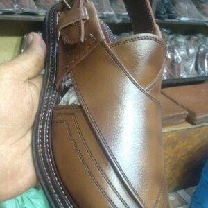 Eastern Ethnic Black Handmade Men's Leather Peshawari Chappal Sandal with Buckle image 8
