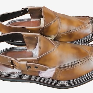 Eastern Ethnic Black Handmade Men's Leather Peshawari Chappal Sandal with Buckle image 9