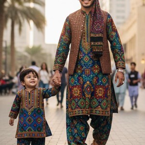 手作りの革ペシャワリ チャッパル サンダル: パキスタンの伝統的な民族靴 画像 2