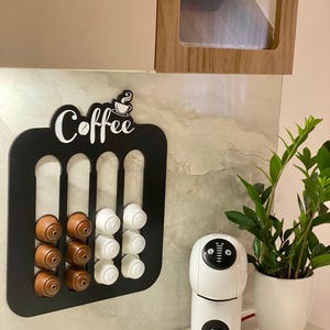 Portacápsulas SVG / Archivo cortado a láser para cápsulas DolceGusto / Vector CNC / Portacápsulas / Organizador de pared para cocina / Descarga digital