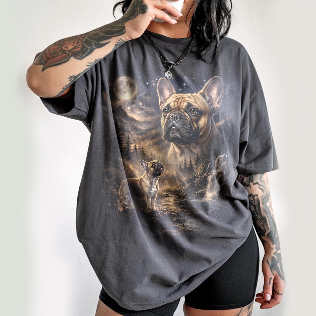 French Bulldog Howling at the Moon Vintage T-shirt, Cute Frenchie Dog ...