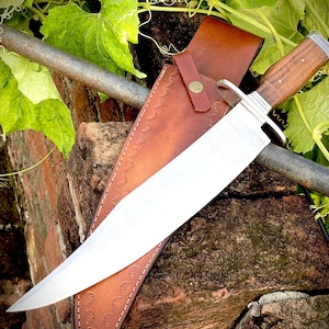 Alamo Musso Bowie Knife 1095 Carbon Steel with full tang Rosewood Handle Collectible Item