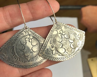AZBlessedBeads\u00a9  Hill tribe Thai silver braided earrings