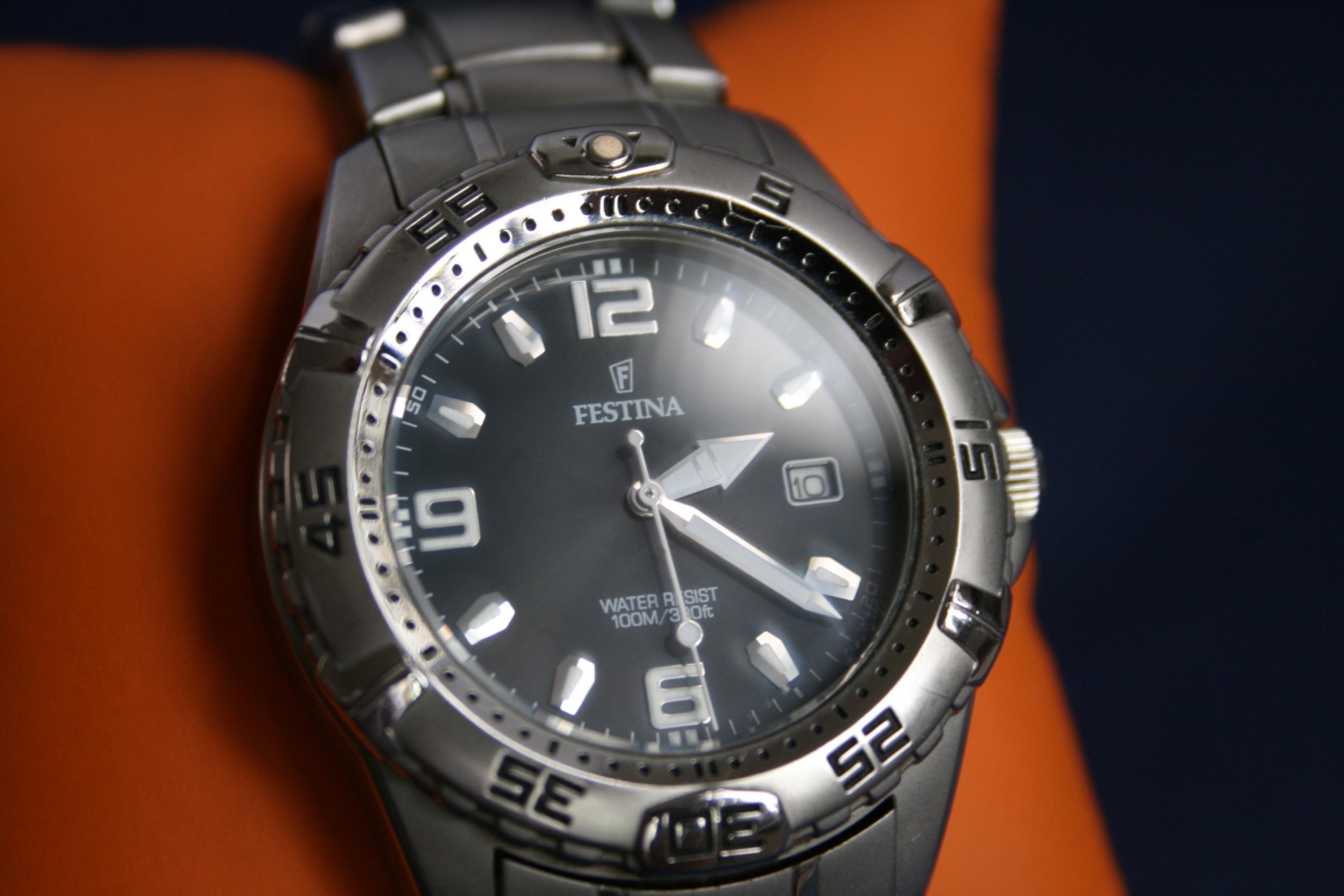 Sports Vintage Festina Diver-style Watch – Stainless Steel, Water