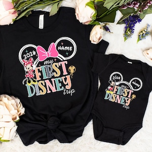 Anpassad Min första Disney-resa 2026-tröja, Första Disney-resan 2026-tröja, Musse och Mimmi 1:a Disneyland-tröja, Anpassade Disney-familjetröjor bild 2
