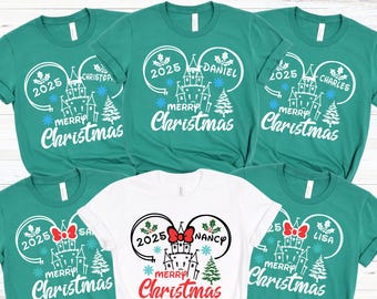 Disney Frohe Weihnachten 2025 Shirt, Disney Familie Weihnachten 2025 Shirt, Benutzerdefinierte Disney Weihnachten Gruppe Shirt, Disney Schloss T-Shirt