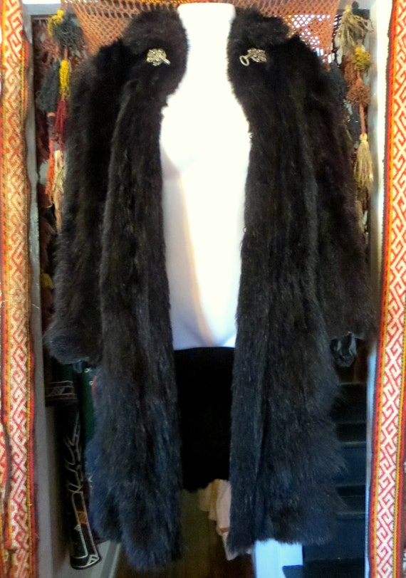 Fabulous Rare 30s/40s Black Skunk Fur Coat w/Fanc… - image 3