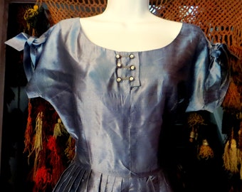 Stunning 50s Silk Taffeta Party Dress w/Rhinestone Trim