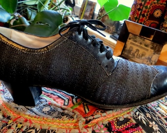 Rare Larger 30s Dr. Scholls Art Deco Black Leather and Mesh Spectator Shoes/Pumps/Oxfords 9.5