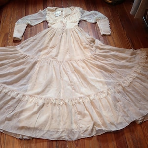 SALE NOS Gunne Sax by Jessica McClintock 70s Dress w/Lace Up Corset Waist Band, Lace Gigot Sleeves w/Zipper, Tiered Full Skirt w/Lace Ruffle