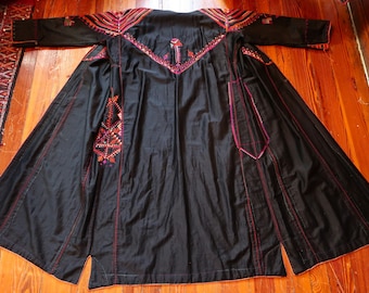 Rare Bedouin/Palestinian/Middle Eastern Handmade Black Embroidered Robe/Coat/Duster Ethnic Textile Art to Wear or Display