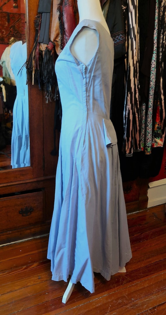 Gorgeous 1930s/40s Long Blue Cotton Fit and Flare… - image 5