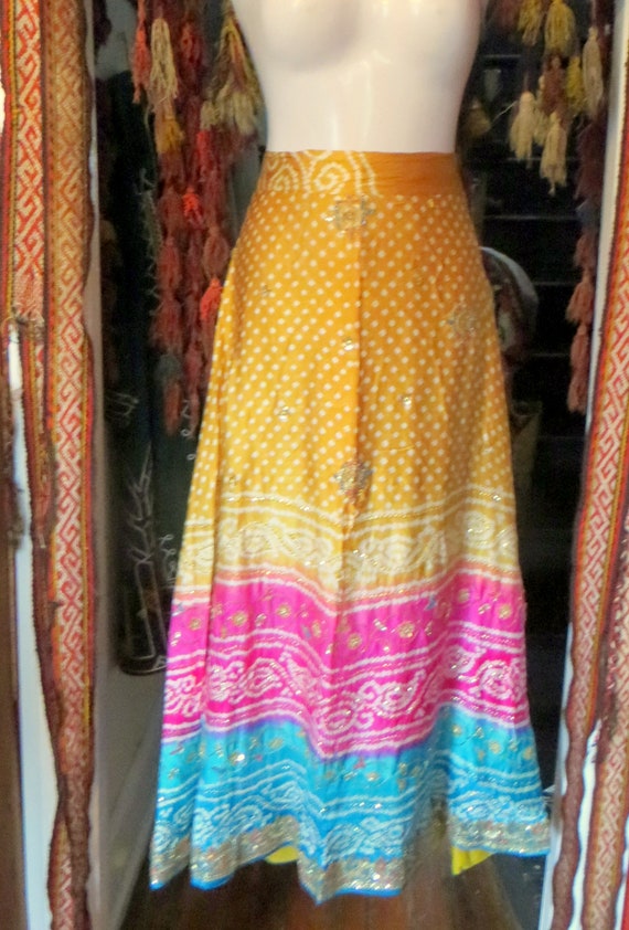 SALE Absolutely Stunning Indian Silk Wedding Skir… - image 5