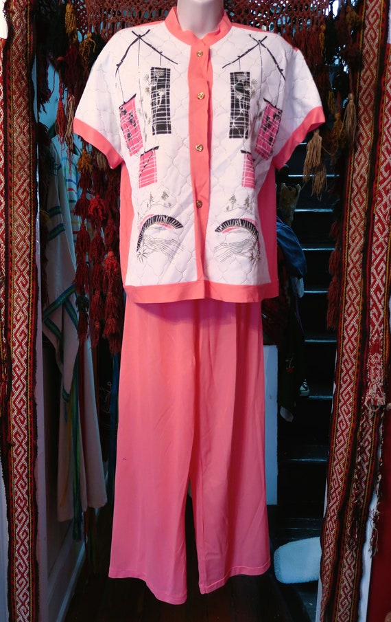 Rare MCM 50s Hot Pink Asian Pajama Set w/Fab Ligh… - image 5