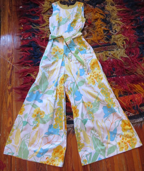 SALE 60s Mod Cotton Floral Palazzo Jumpsuit/Beach