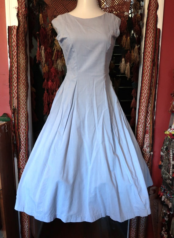 Gorgeous 1930s/40s Long Blue Cotton Fit and Flare… - image 2