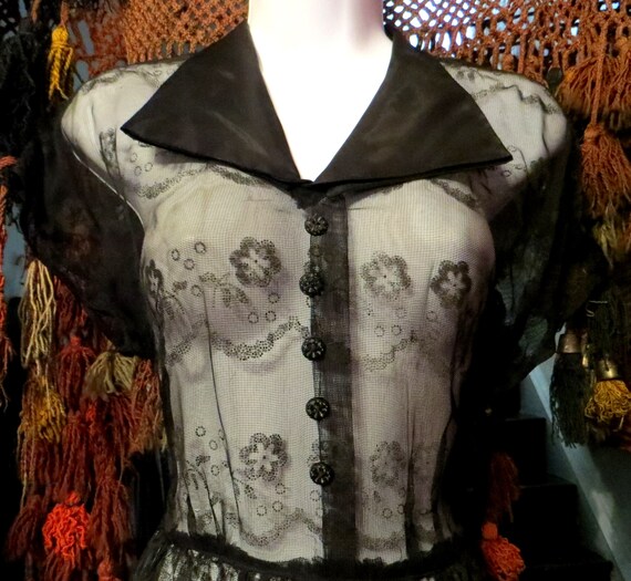 Sexy 1940s/50s Sheer Embroidered Netted Dress