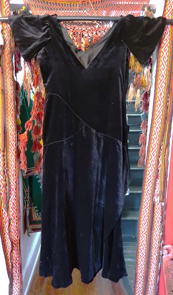 Exquisite 1930s/40s Old Hollywood Black Silk Velv… - image 10