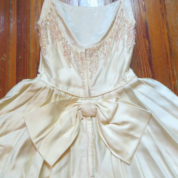 50s Ivory Silk Satin Sequined Spaghetti Strapped Dress w/Hugh Bow and Full Skirt  Wedding/Dance/Party/Prom/Stage