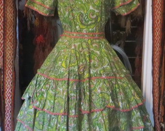 Rare OOAK 1950s/60s Bright Green, Yellow, Pink and White Paisley Patio Dress w/Ruffled Circle Skirt and Pink Ricrac Trim, Wearable Size