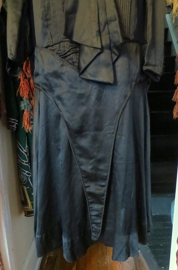 Stunning Larger Edwardian/20s Black Silk Dress w/… - image 10
