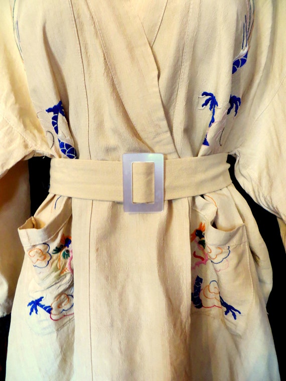 SALE Rare Antique 1930s Natural Silk Asian Embroi… - image 5