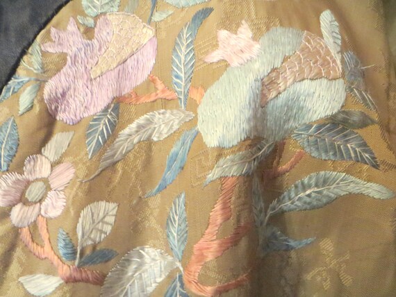 SALE Antique Chinese Qing Dynasty Silk Damask Che… - image 9