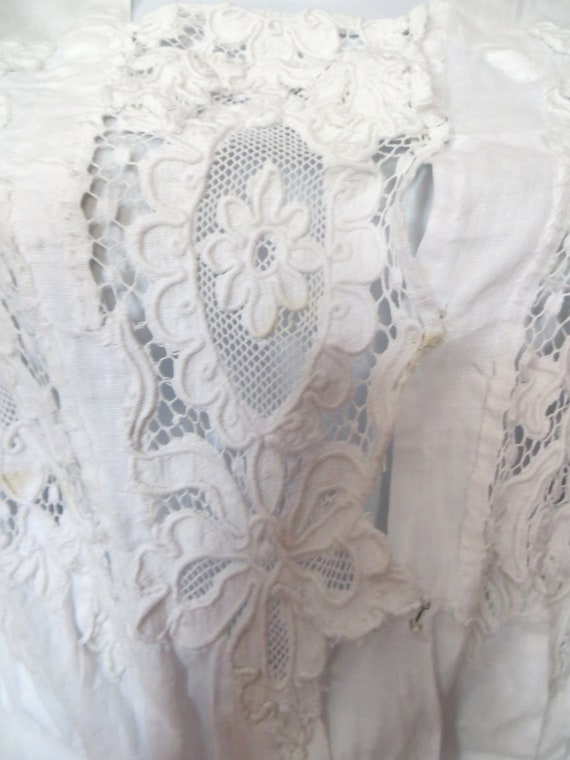 Antique Museum Worthy Victorian White Linen Dress… - image 9